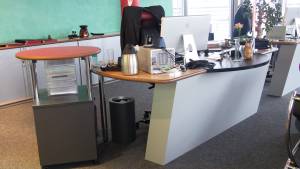 circon 行政命令-行政办公桌-2 circon 命令在一行中